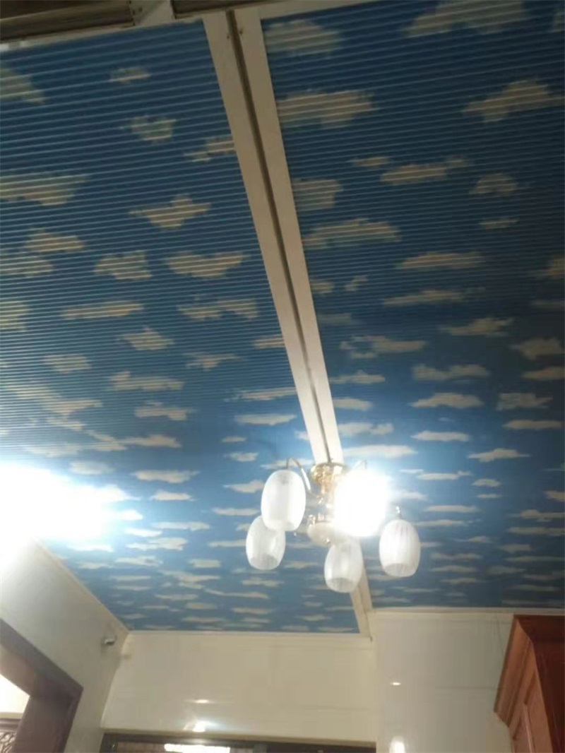 天幕篷和室內(nèi)遮陽(yáng)簾