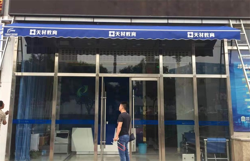 伸縮蓬安裝簡便靈活的體現(xiàn)方式